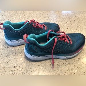Hoka Clifton 4 shoes, no insoles